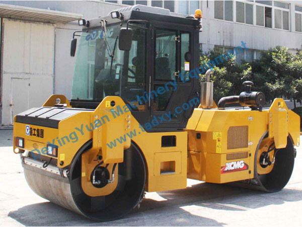 c鿴ԔϢ}XD85 Hydraulic Double Drum Vibratory Compactor xΔ1837